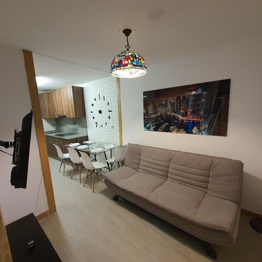Moderno Y Centrico Apartamento En Vigo Apartment ภายนอก รูปภาพ